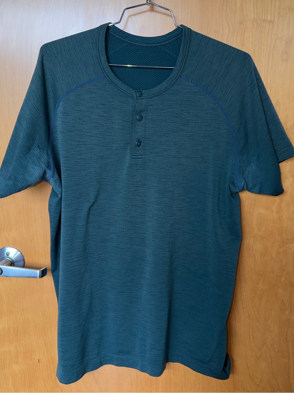 Men's L Lululemon Short-Sleeve Henley Shirt - Dark Teal